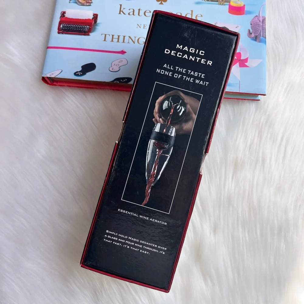 NWT Decanter; Alchemi by Viski Adjustable Wine Aerator with Stand
